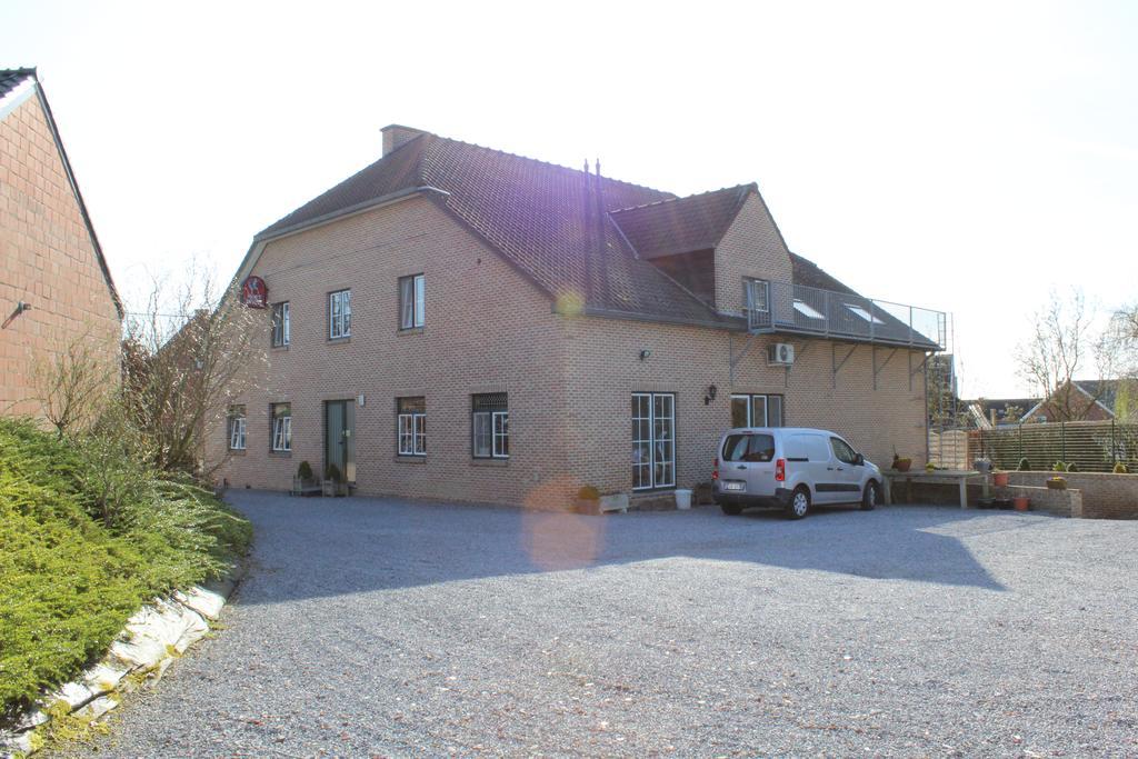 B&B De Vroling 웰렌 외부 사진